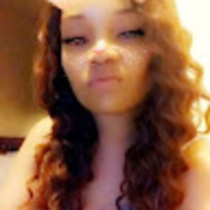 Meet your Posher, Latasha